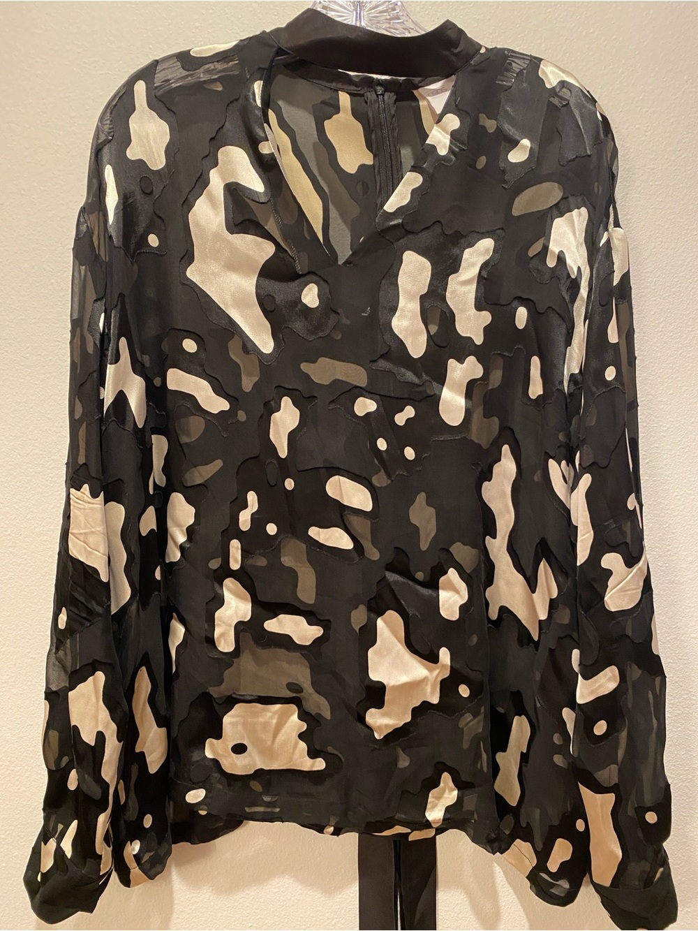 ASOS WHITE Women’s Black & Cream Tie Neck Top